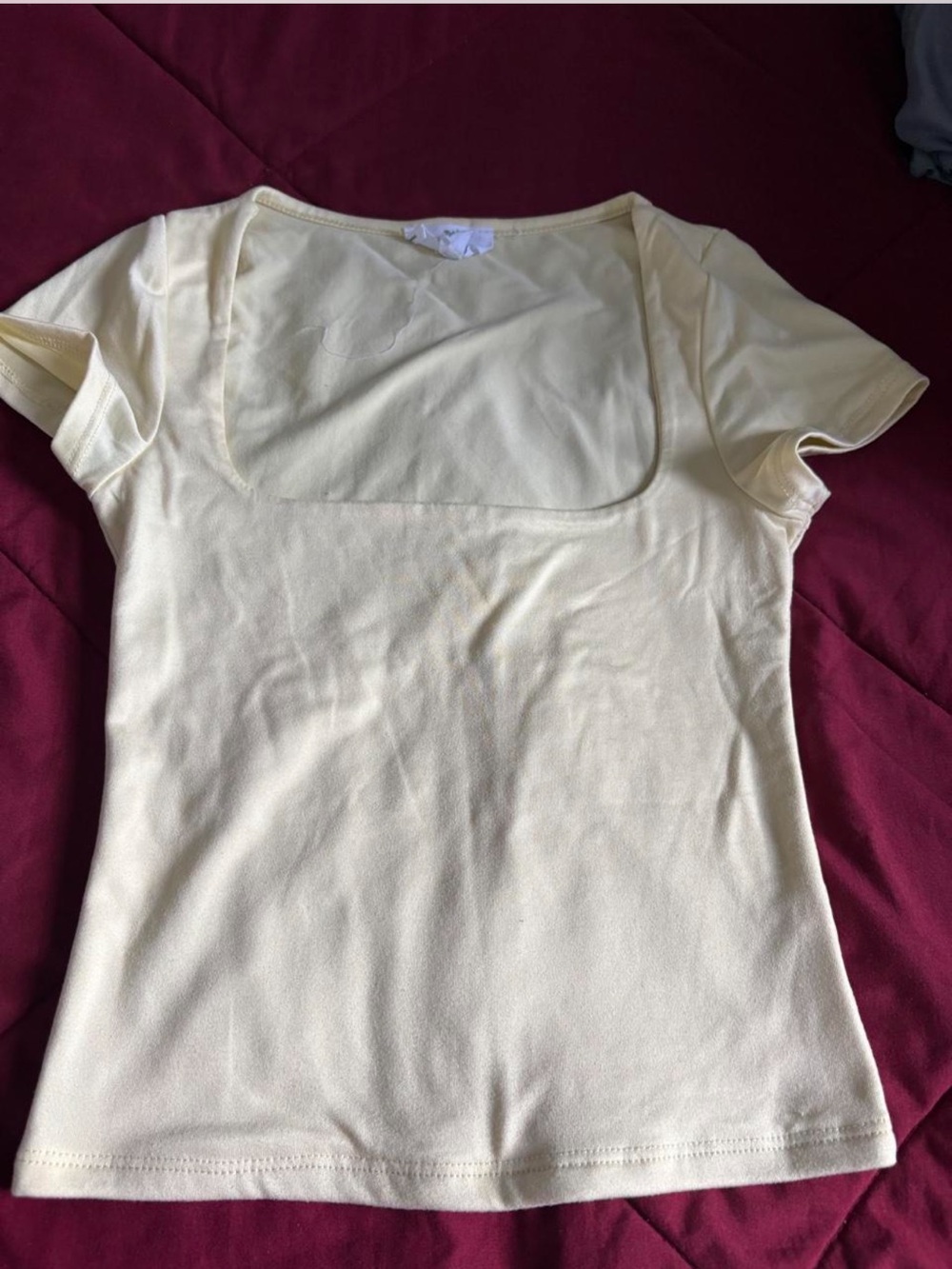 Square-Neck Short Sleeve Top in Light Yellow